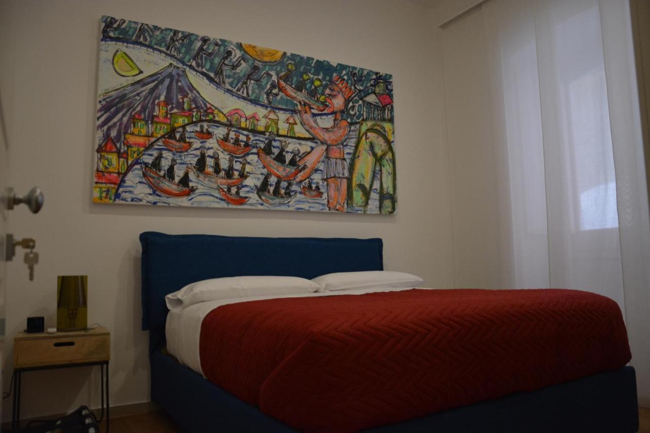 Dimora Megaride Bed & Breakfast Наполи Екстериор снимка