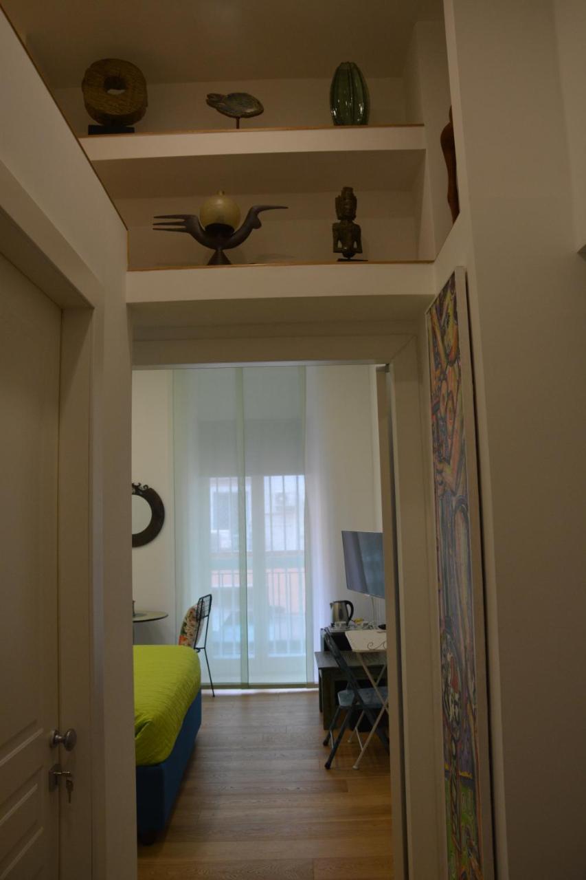Dimora Megaride Bed & Breakfast Наполи Екстериор снимка